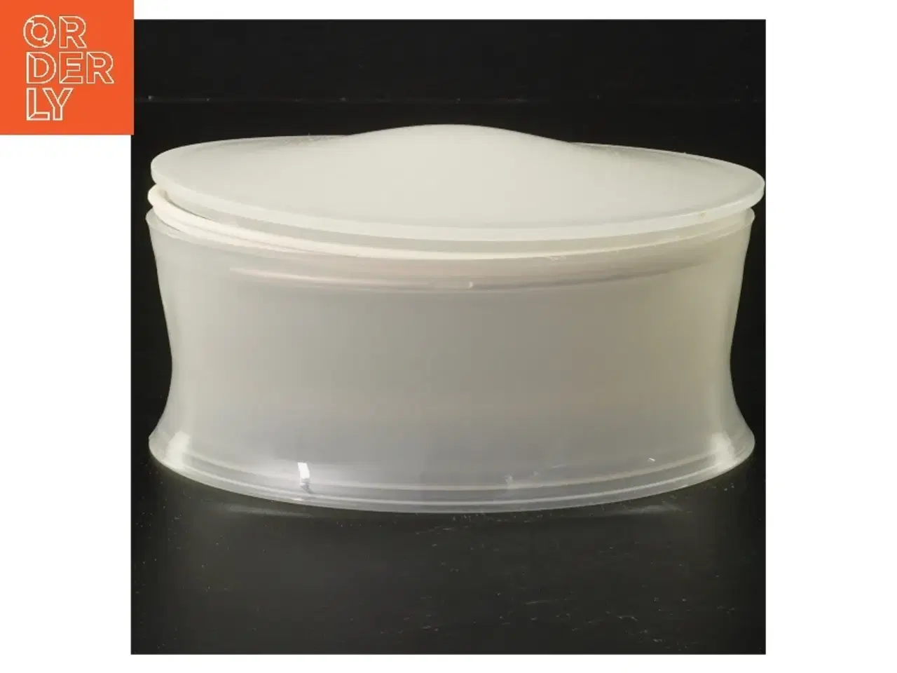 Billede 1 - Opbevaringsboks med rivejern fra Bodum (str. 16 cm)