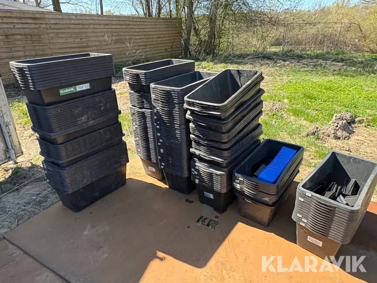 Billede 2 - Parti mørtelbaljer 65 liter182 styk