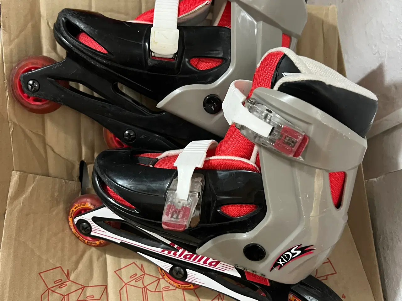 Billede 1 - Rulleskøjter str. 30-33