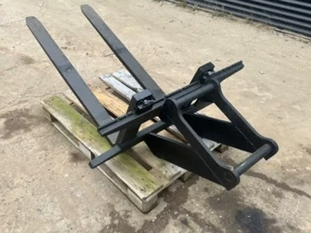 Billede 2 - Pallegaffelsæt - 2500kg