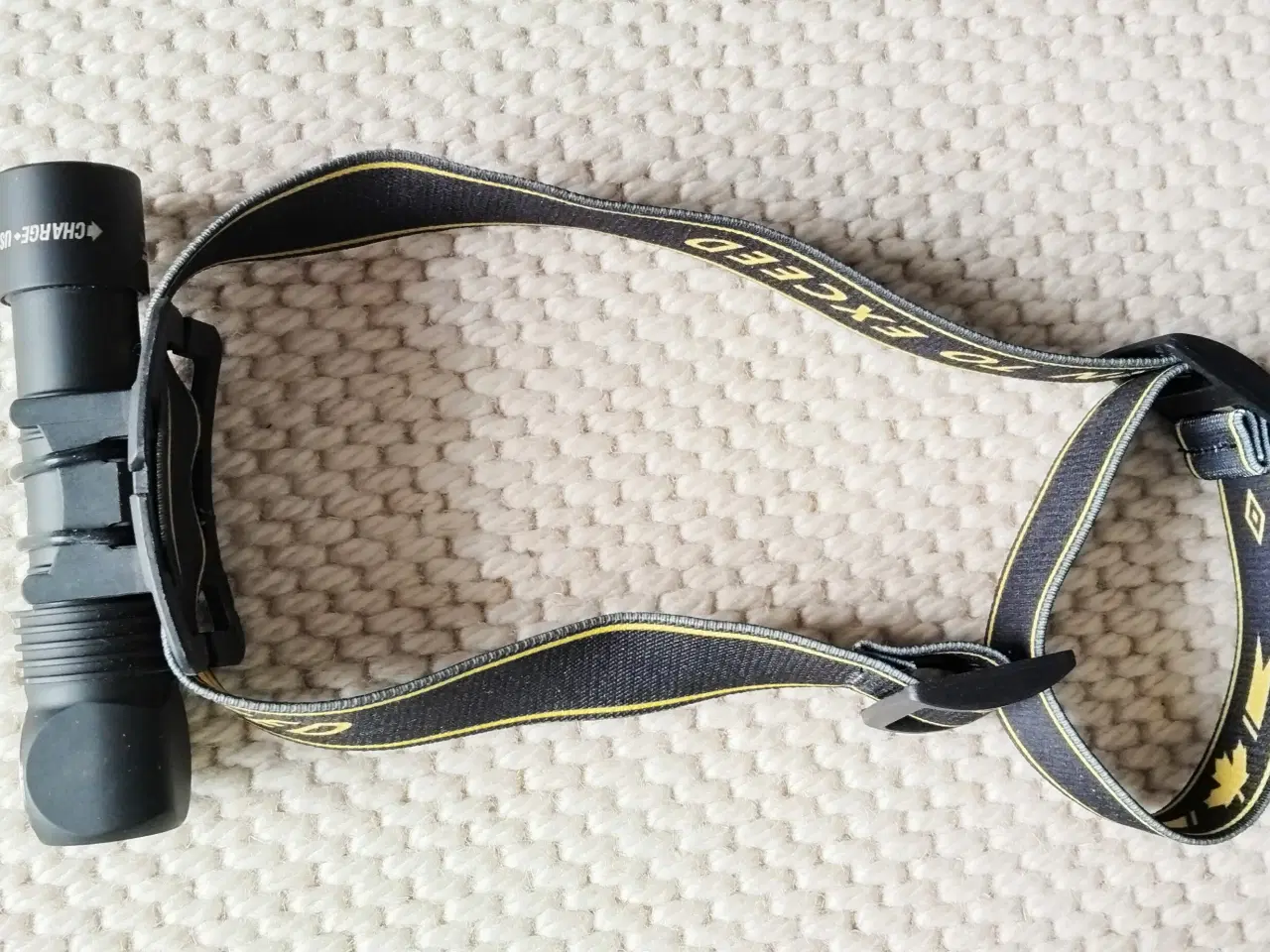 Billede 8 - Combatlygte, Armytek Wizard Pro, pandelygte