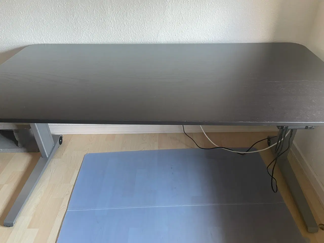 Billede 4 - Hæve/sinke bord 