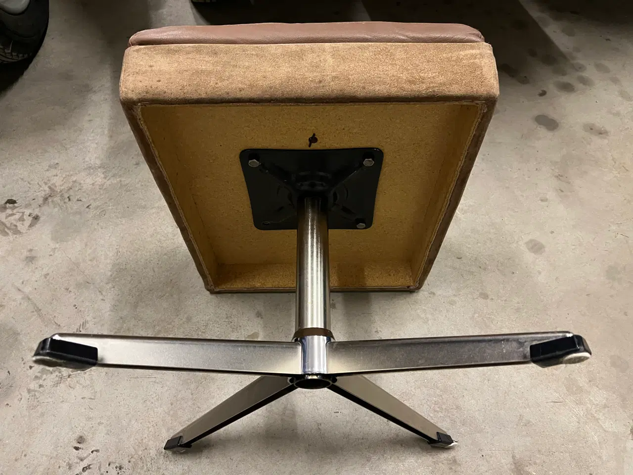 Billede 5 - Fodskammel i læder