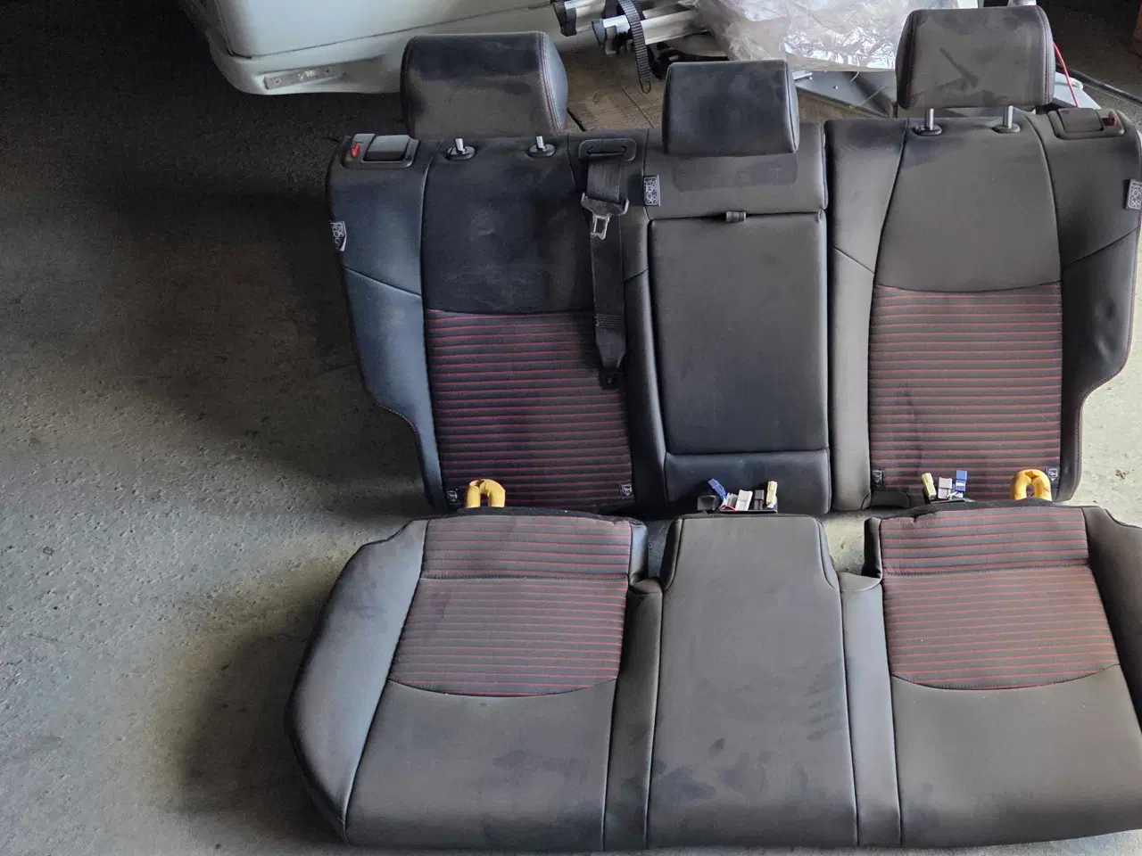 Billede 3 - Bagsæder til Toyota Rav4