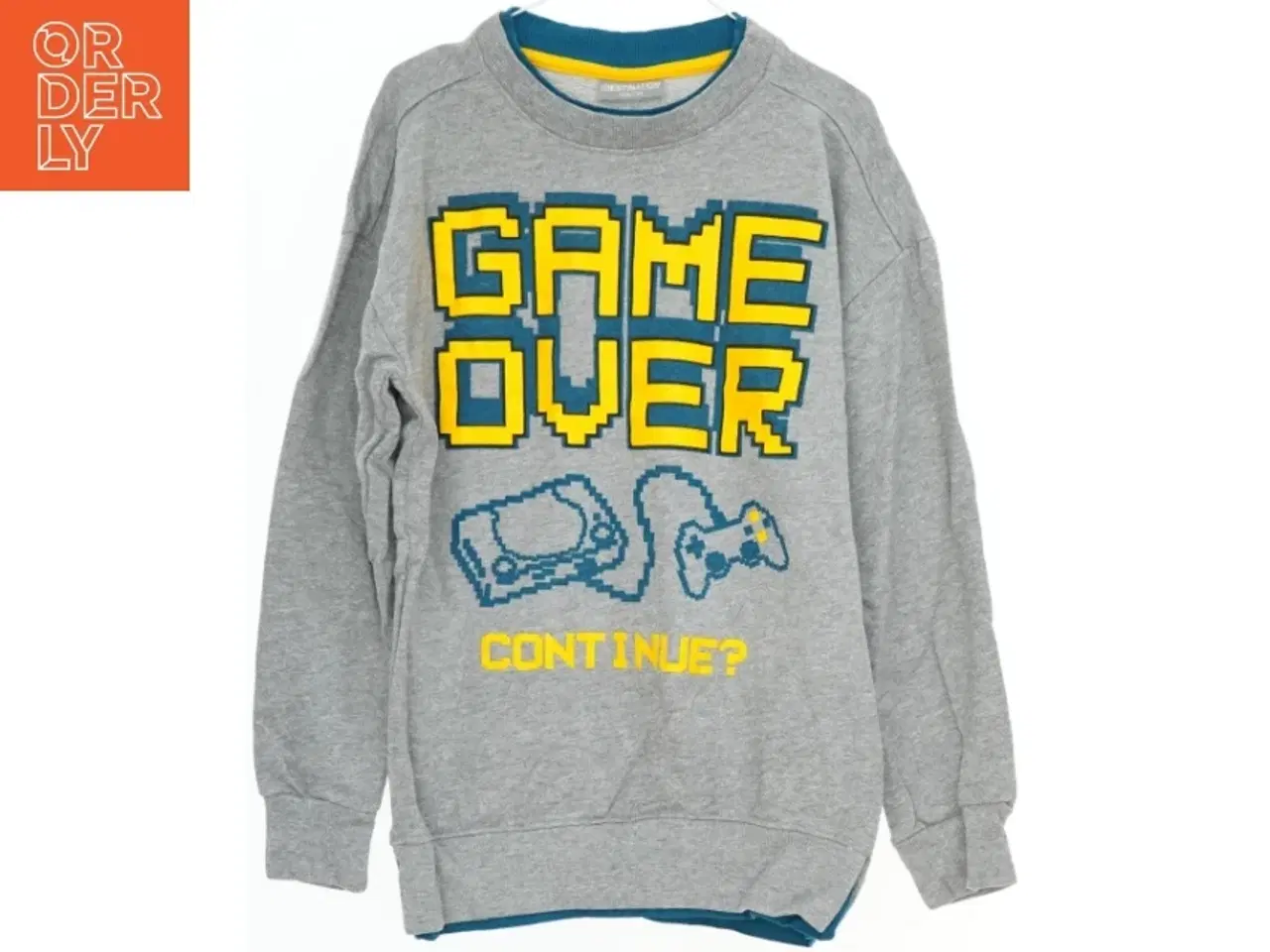 Billede 1 - Sweatshirt med spiltema fra Destination (str. 134)