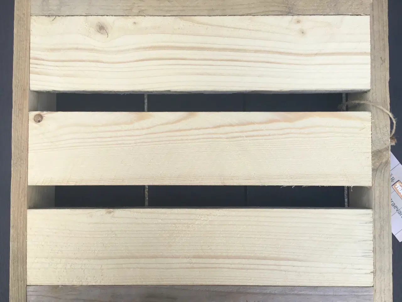 Billede 9 - Bakke i genbrugstræ fyr 29 x 36 cm