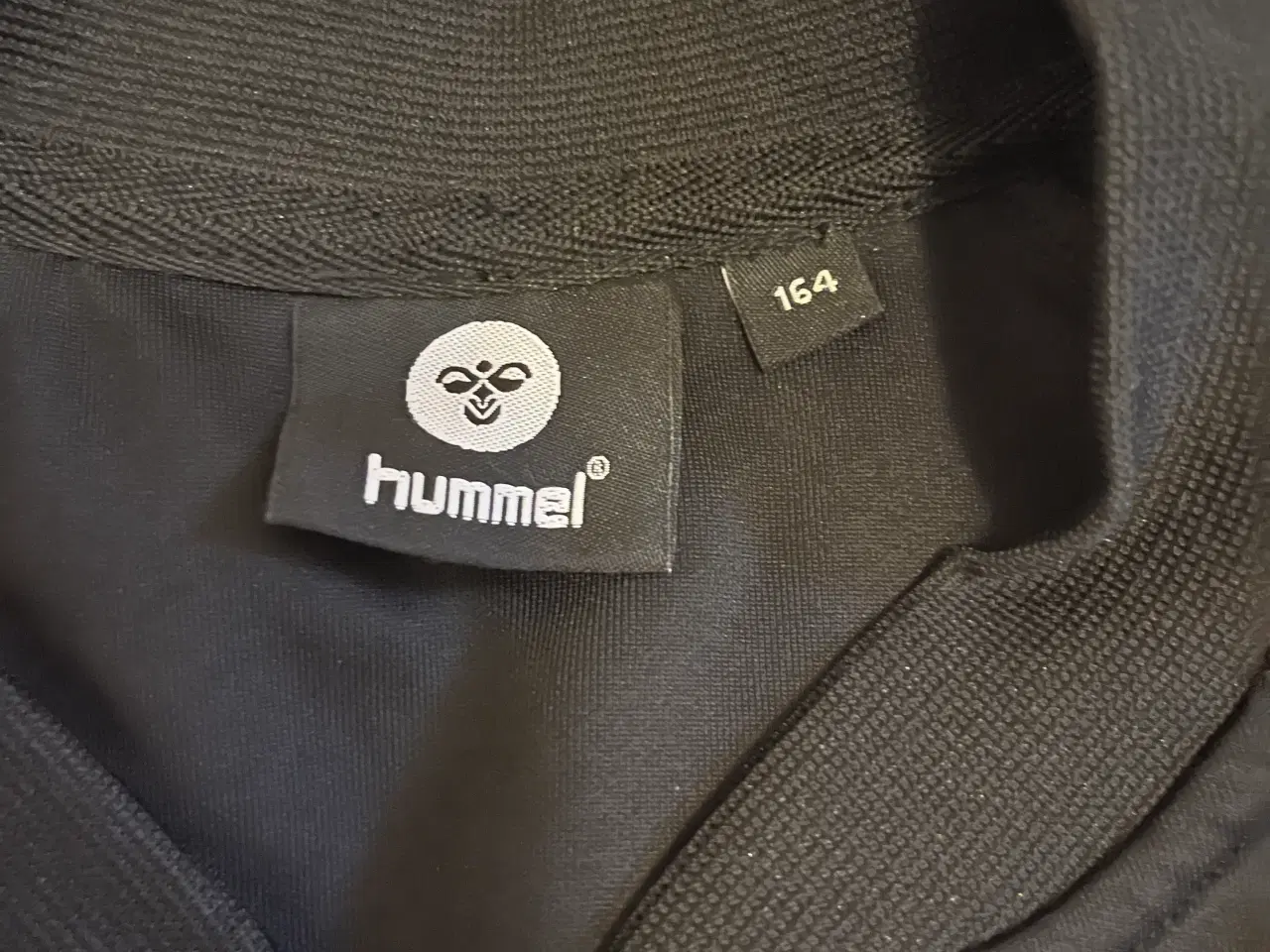 Billede 3 - Cardigan fra Hummel 