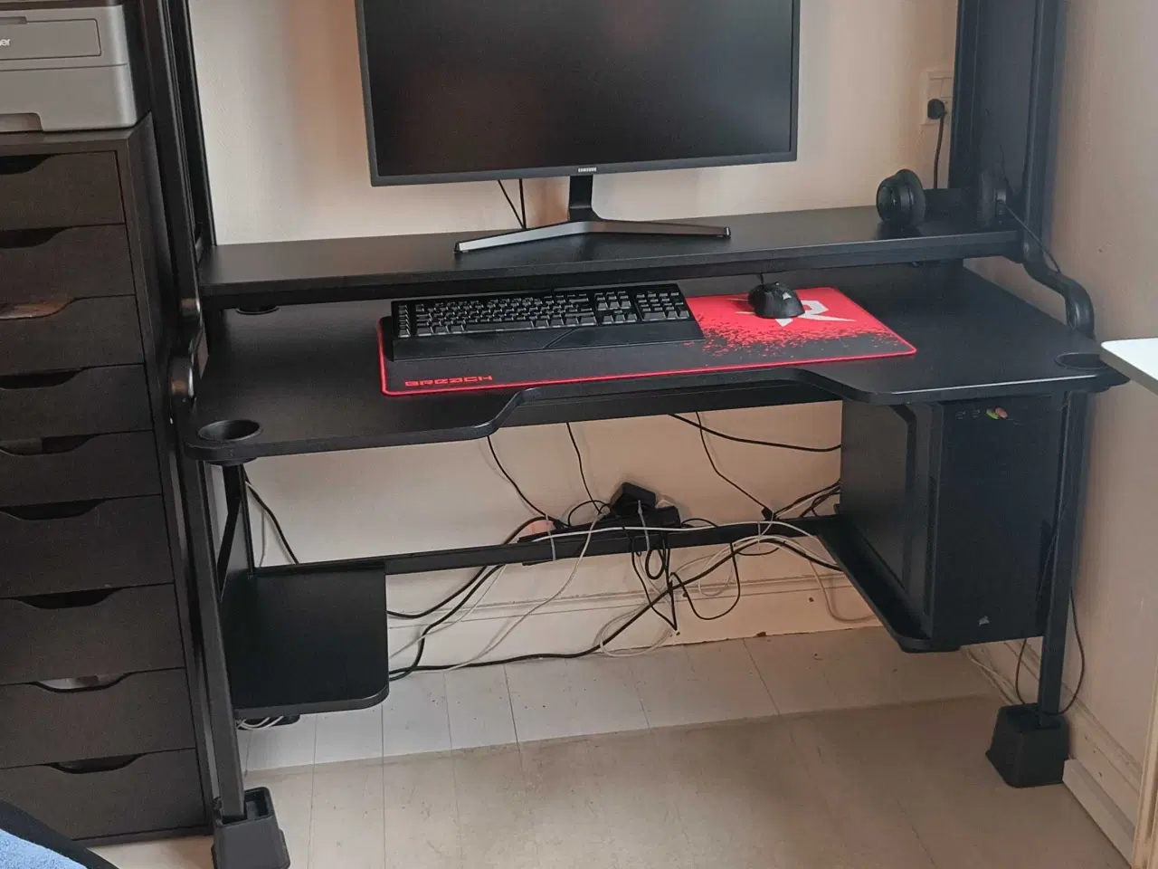 Billede 5 - Gamer Bord i Sort