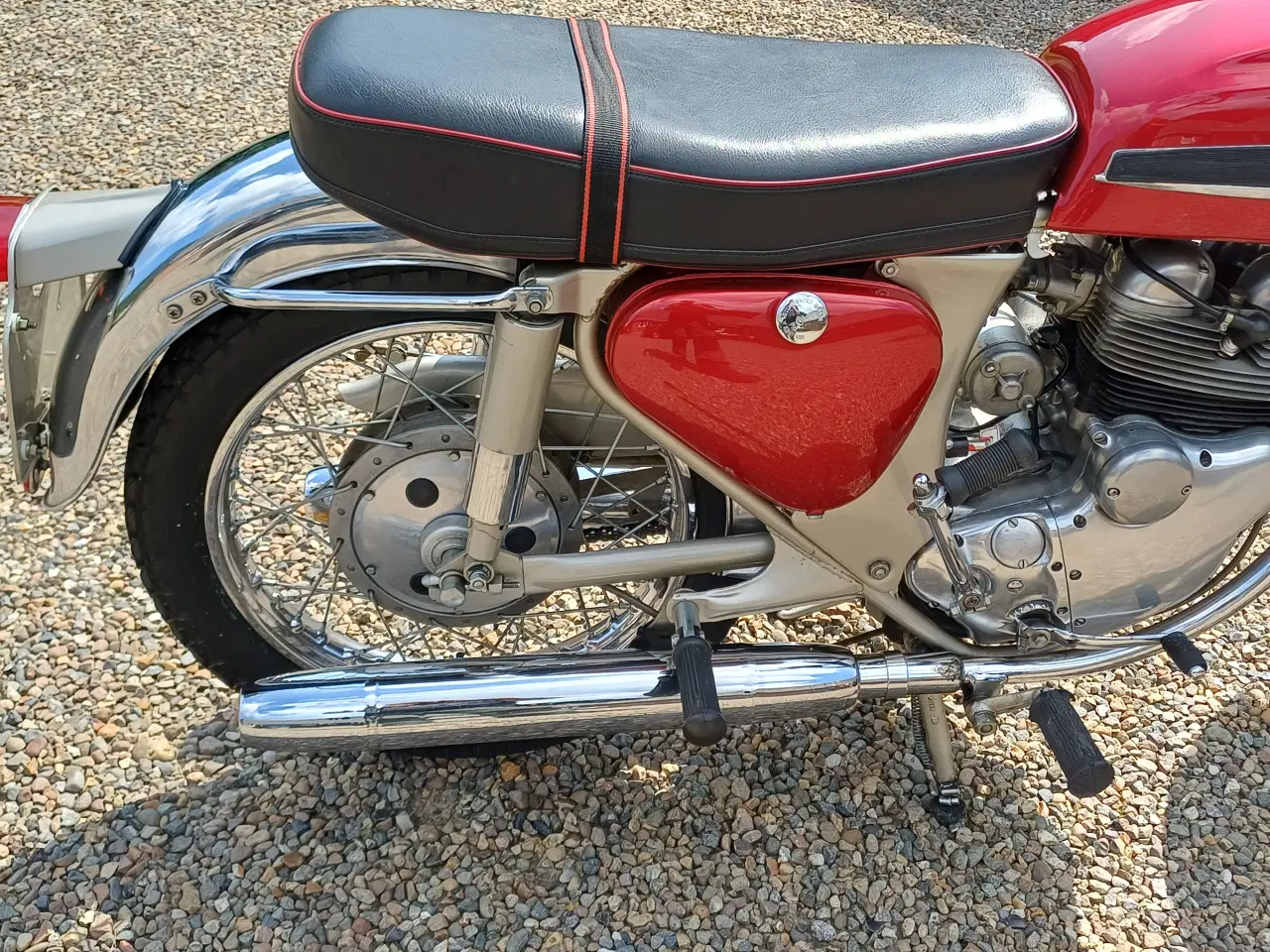 Billede 14 - Norton 400 elektra