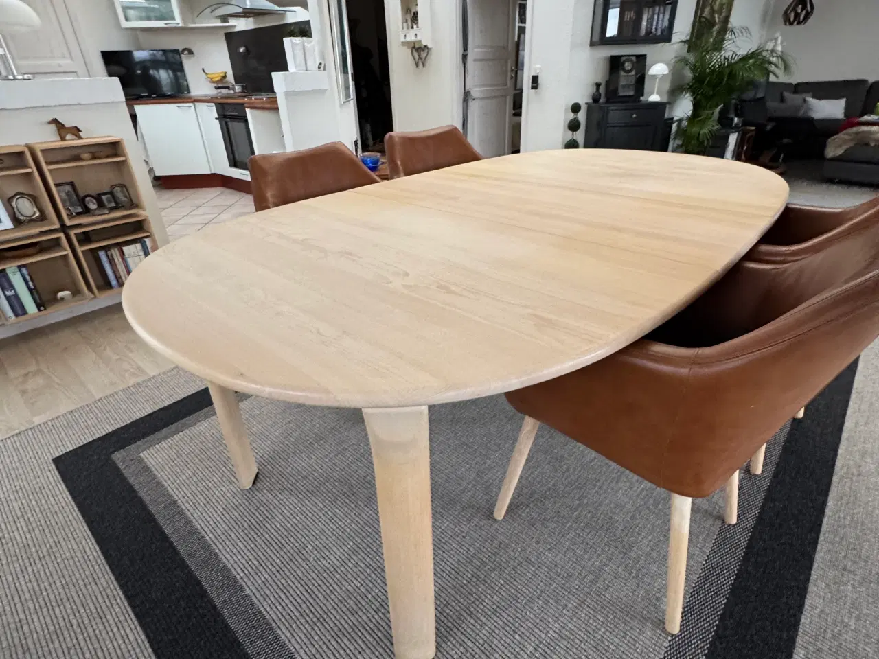 Billede 1 - Snedkerbord - massiv