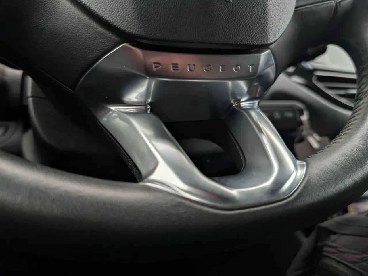 Billede 14 - Peugeot 208 1,6 BlueHDi 100 Envy+