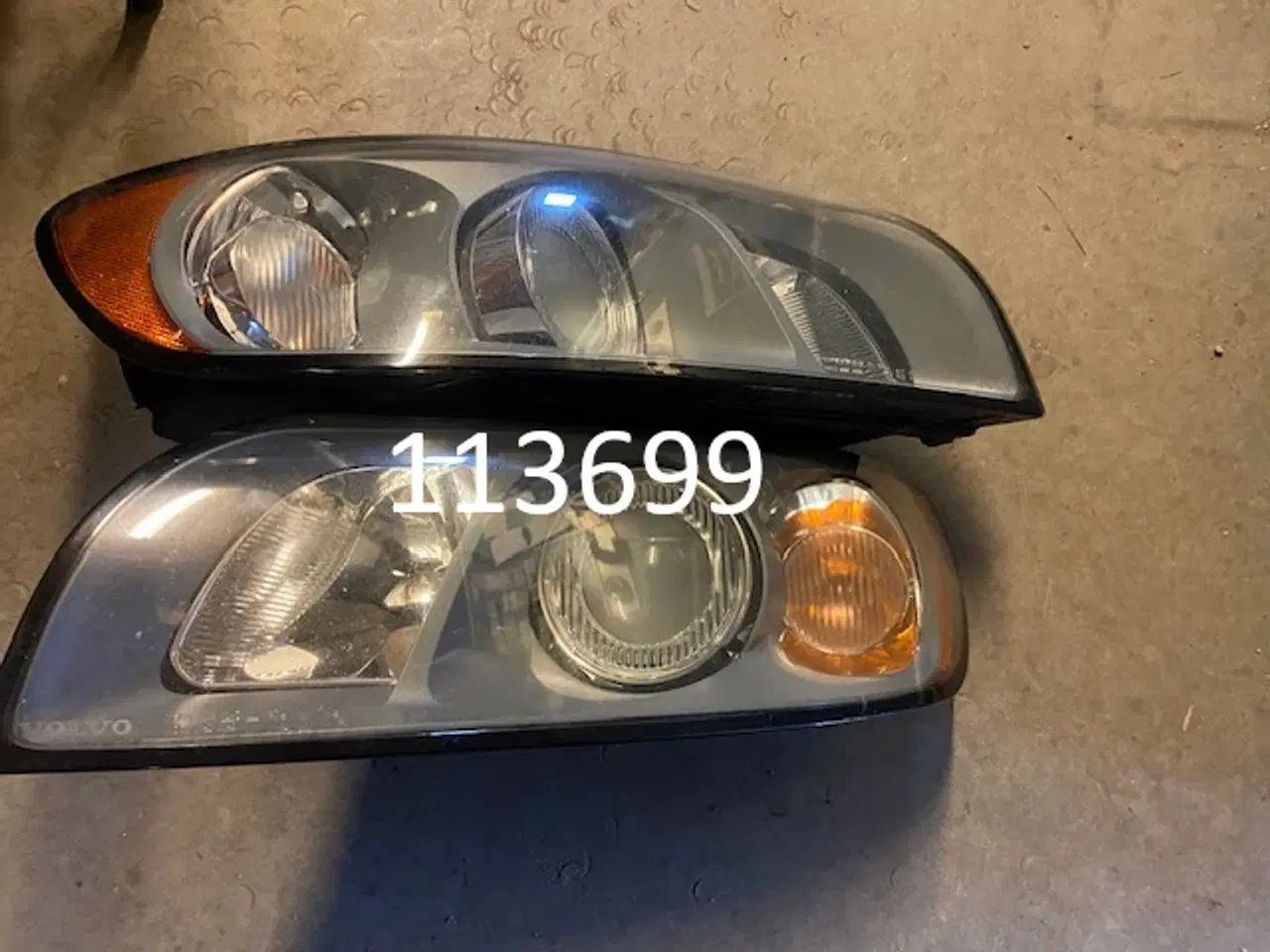 Billede 1 - 1 sæt forlygter Volvo V50