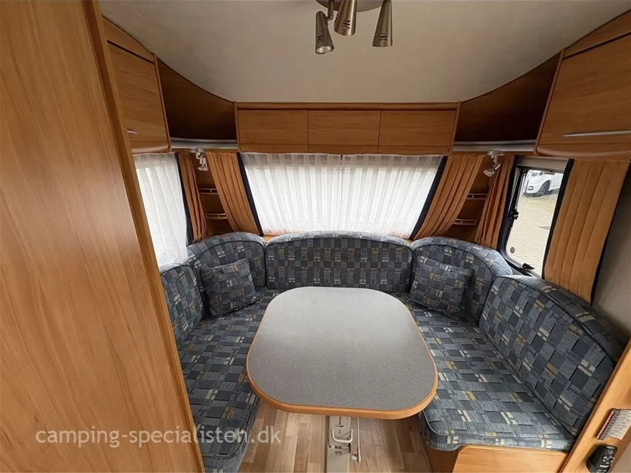 Billede 4 - 2004 - Adria Adora 512 UL   Adria Adora 512 UL 2004 - Se den nu hos Camping-Specialisten.dk