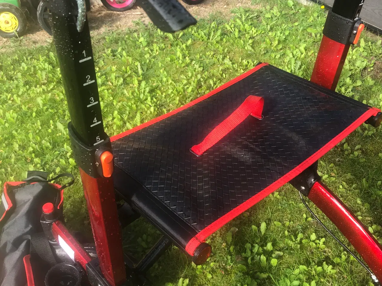 Billede 4 - Ny Rollator kun brugt 2 gange!!