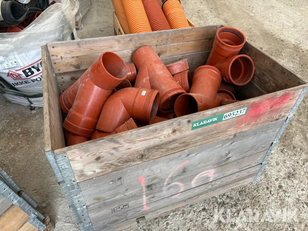 Billede 10 - Assorterede rør og fittings Wavin - 4 paller