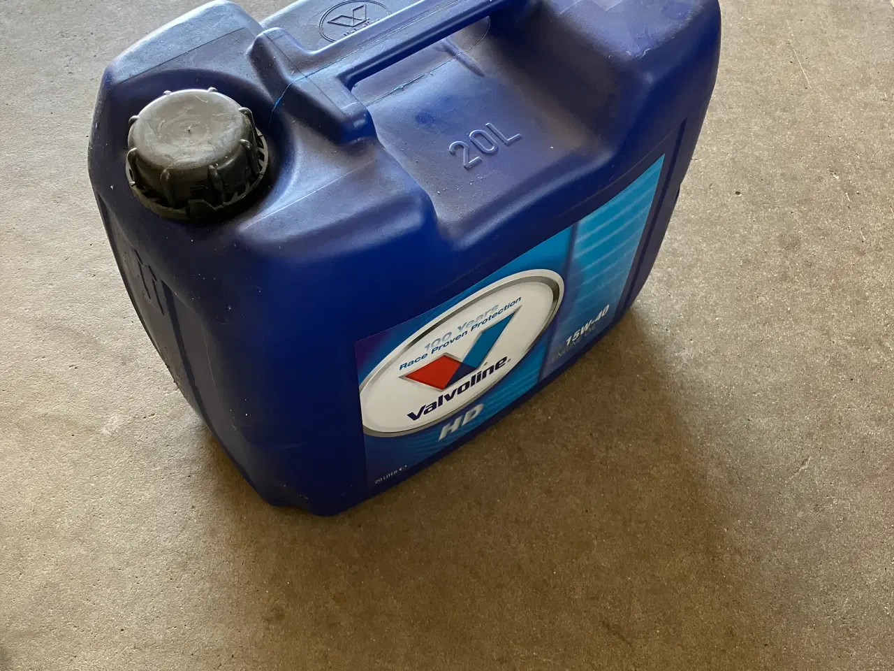 Billede 3 - Motorolie. Valvoline. 15 W-40.