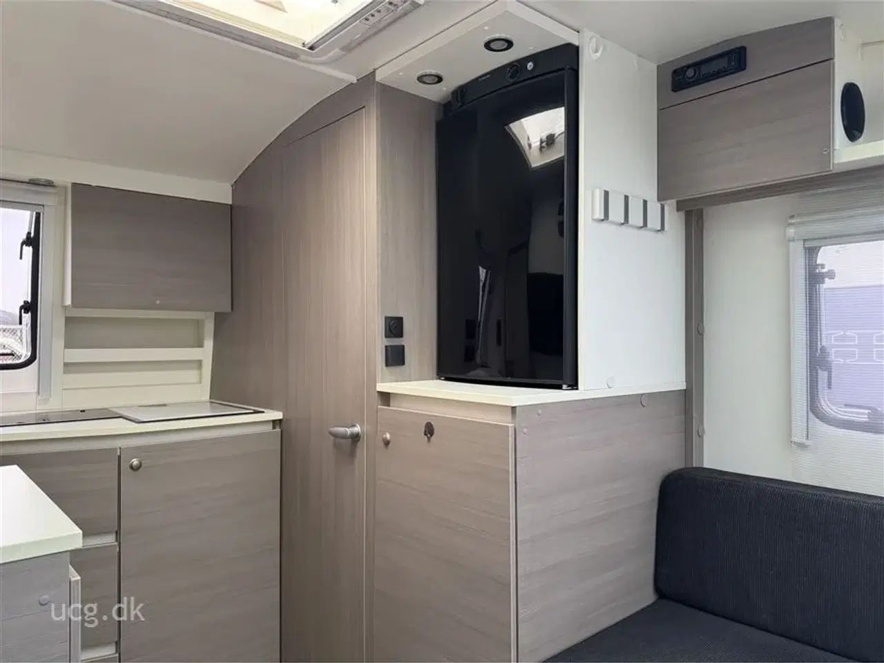 Billede 10 - 2014 - Adria Action 361 LH   Prisen er inkl. klargøring, gastest, fugttest, syn og nummerplade. SÆLGES FOR KUNDE