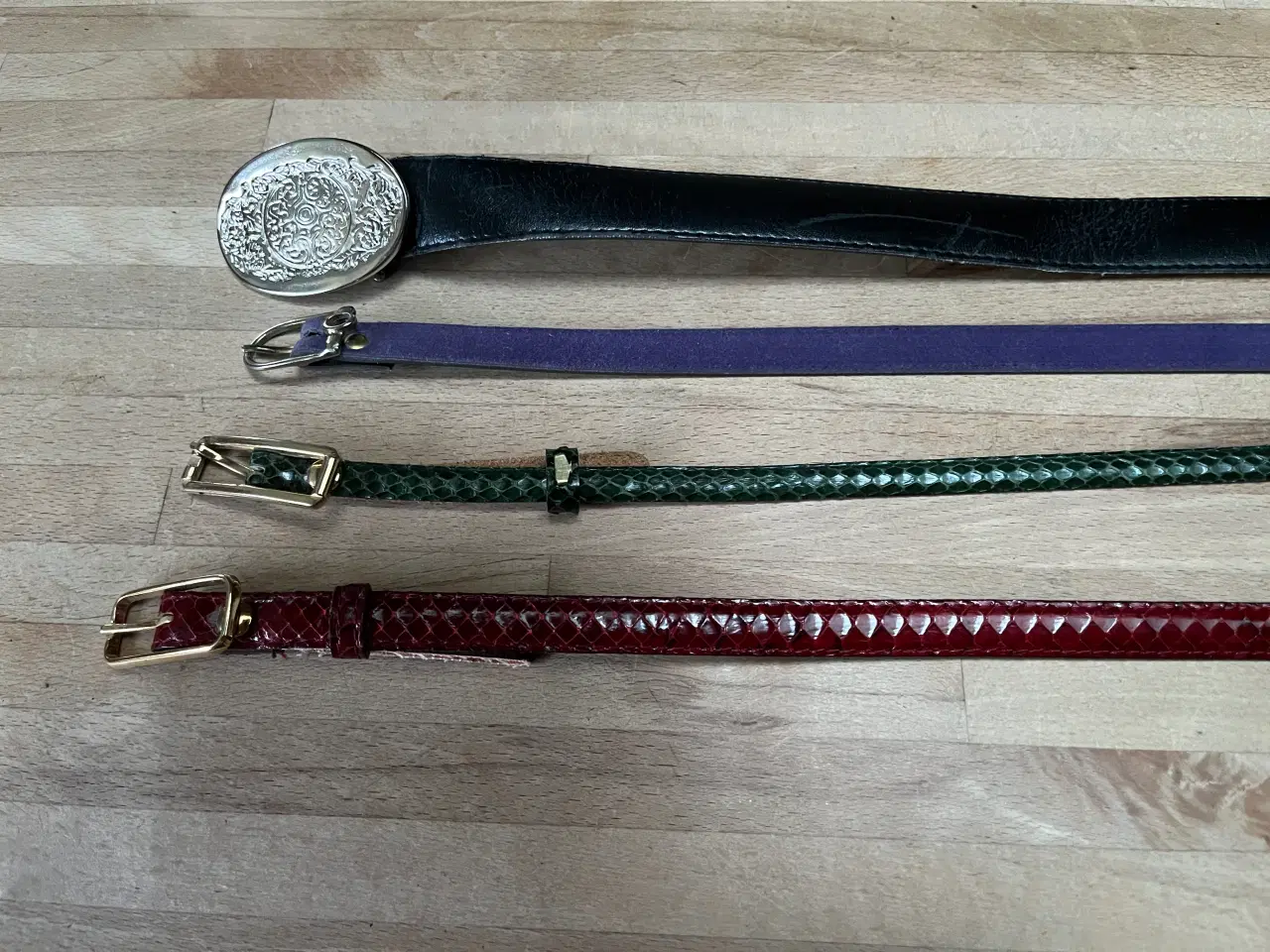 Billede 3 - Bælter, Slange/krokodille/ruskind/skind/læder mm