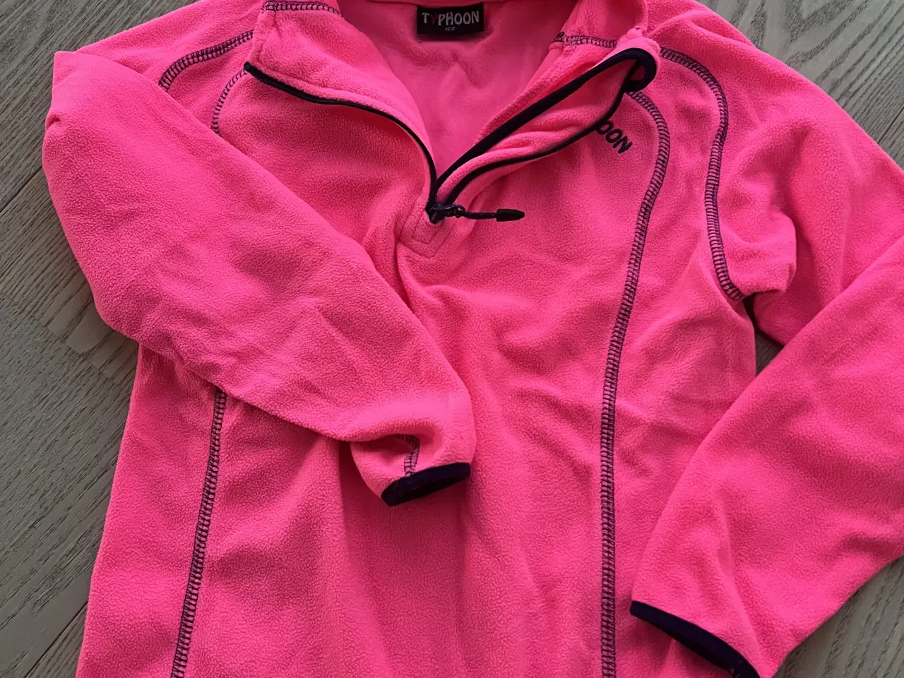 Billede 1 - Skipulli str 7 år 