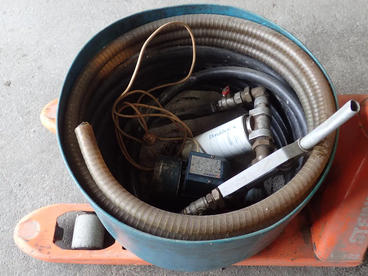 Billede 2 - Diesel/Fyringsolie pumpe selvansugende med filter.