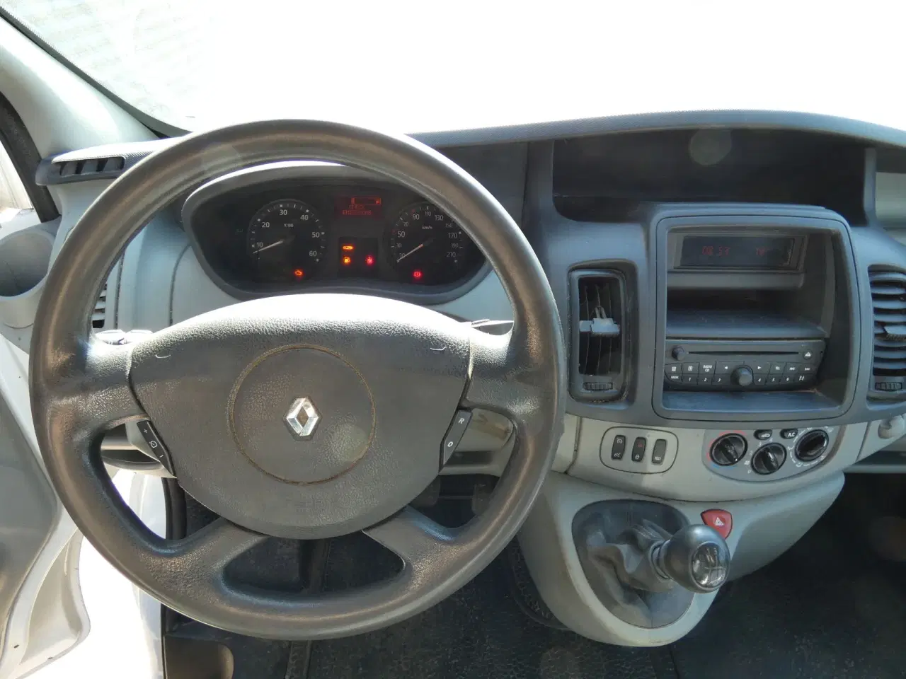 Billede 10 - Renault Trafic T29 L2H1 2,0 DCI 115HK Van 6g