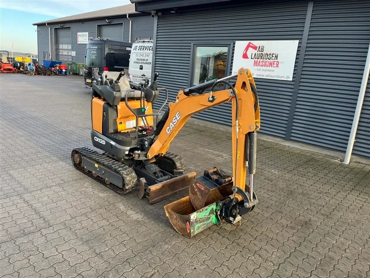 Billede 2 - Case CX12D compactilt + 2 skovle