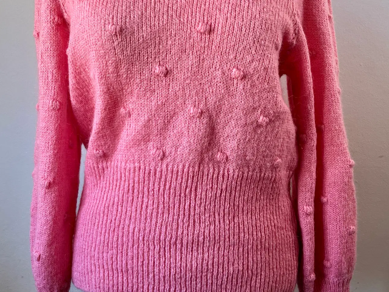 Billede 1 - Birgitte Herskind, strikbluse, str M