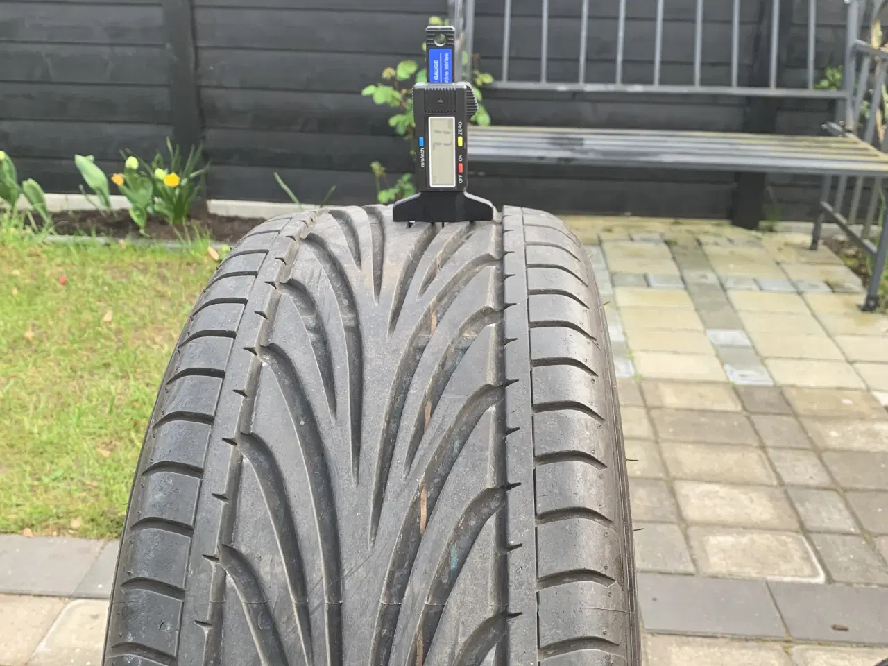 Billede 2 - Toyo sommerdæk 225/50zr16 94w 245/45zr16 92w