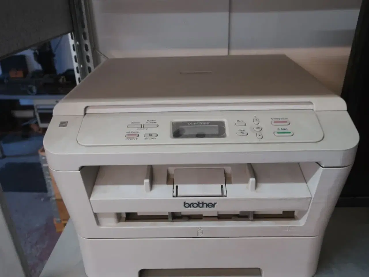 Billede 7 - Reol med labelprinter ZEBRA GK 420d, computer HP, printer BROTHER m.m.
