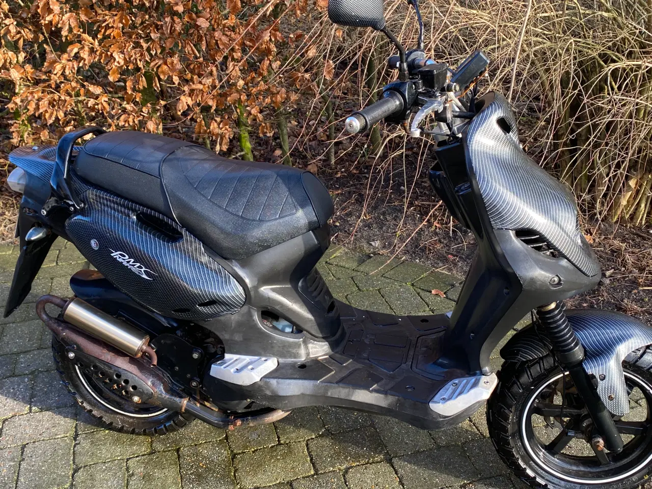 Billede 6 - PGO PMX NAKED med Carbon skjolde