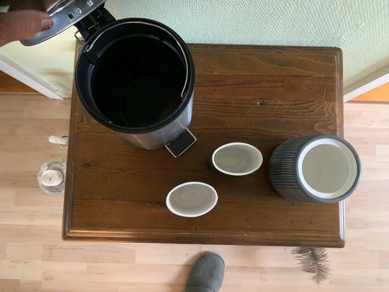 Billede 2 - Toiletspand, tandkrus og toiletbørsteholder
