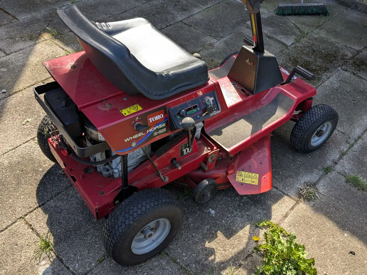 Billede 3 - Havetraktor Toro Wheel Horse 8-25