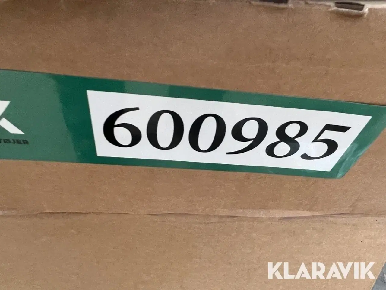 Billede 9 - Tæppefliser Ege Deep Black 33,9 kvadratmeter