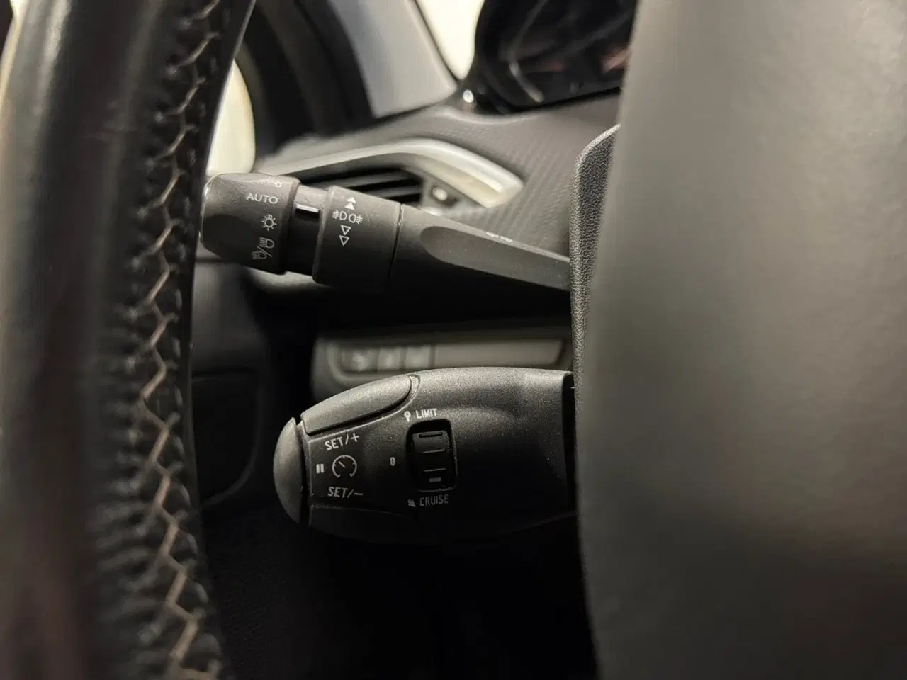 Billede 12 - Peugeot 2008 1,6 BlueHDi 100 Allure