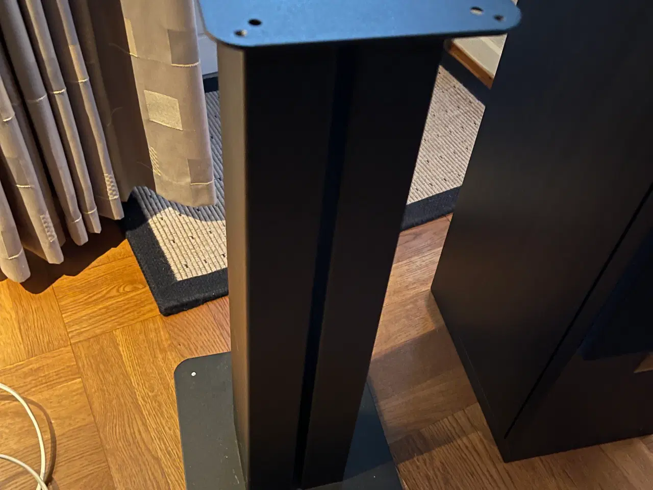 Billede 1 - Solide Højtalerstandere Bowers & Wilkins Stav24