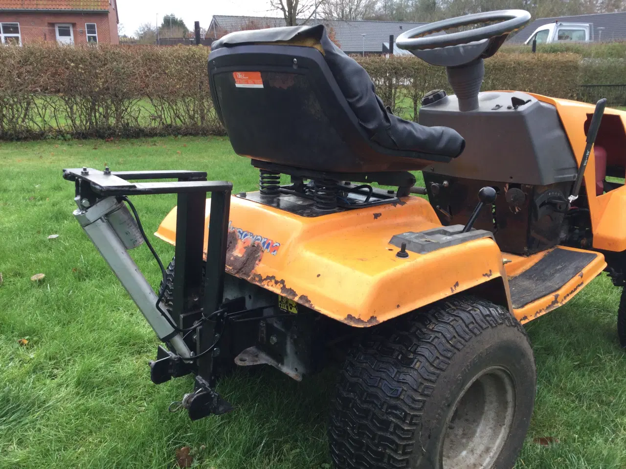 Billede 4 - Husqvarna havetraktor med hydraulisk løfter