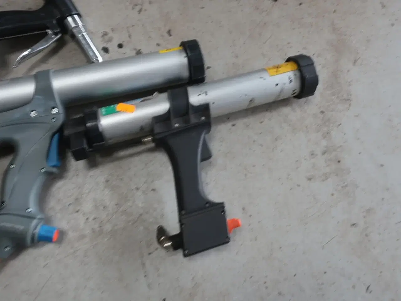 Billede 2 - 2 stk. fugepistoler samt popnitteværktøj