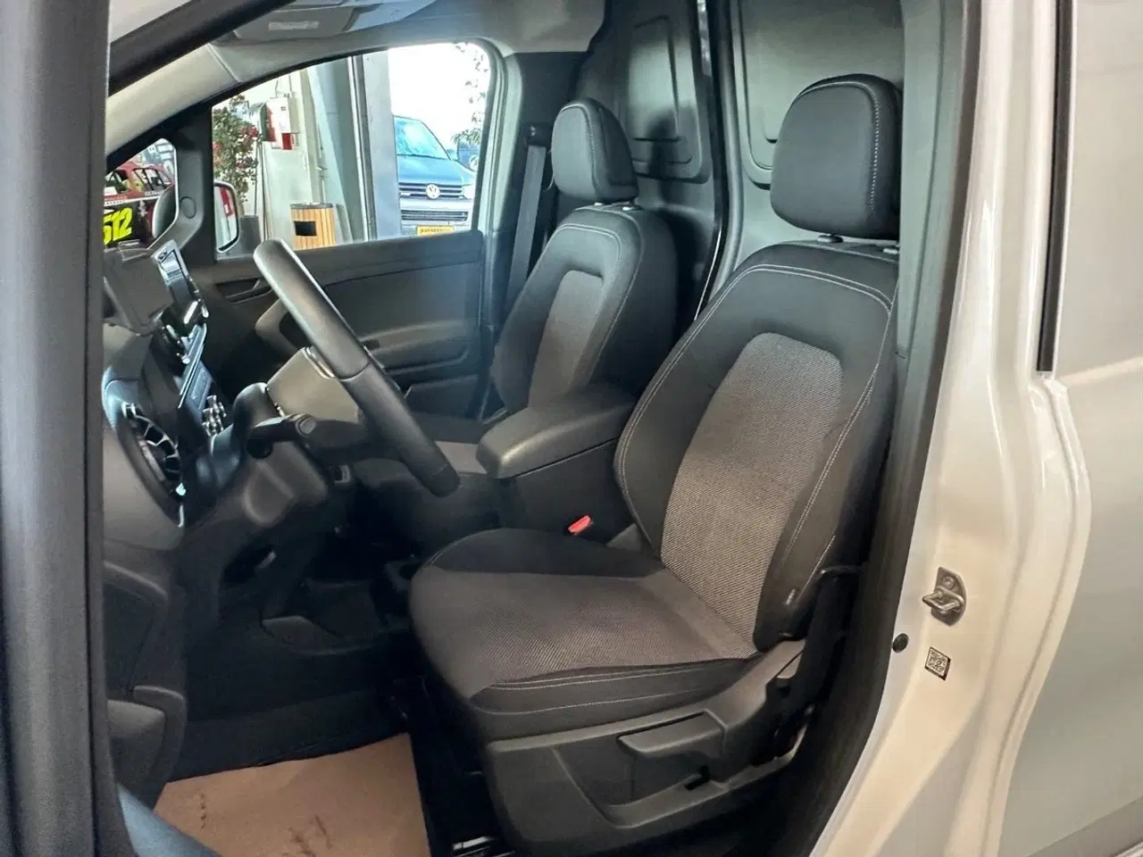 Billede 6 - Mercedes eCitan  A3 Basis Van