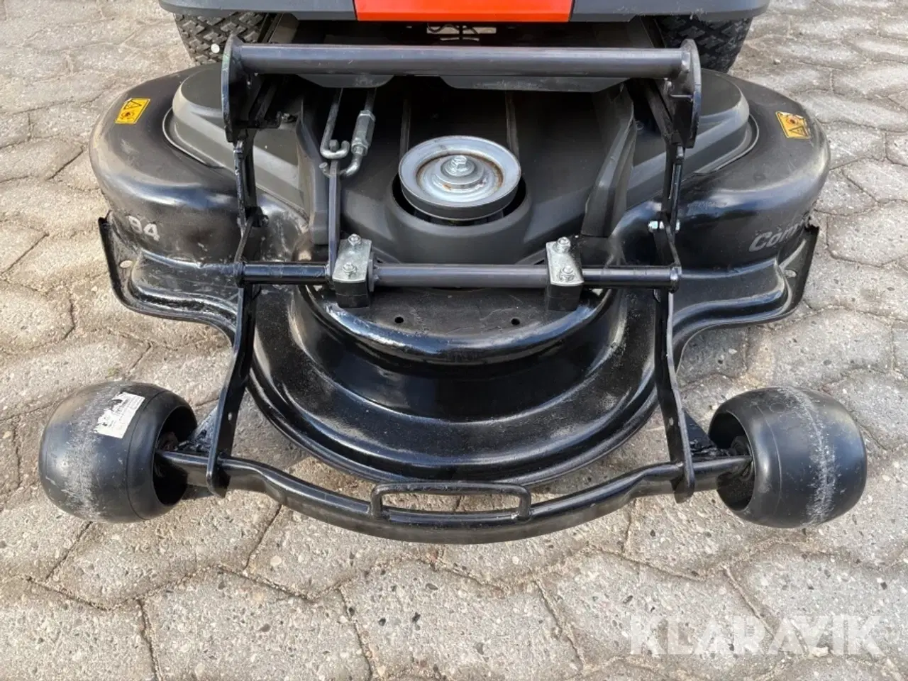 Billede 9 - Plæneklipper Husqvarna R214TC