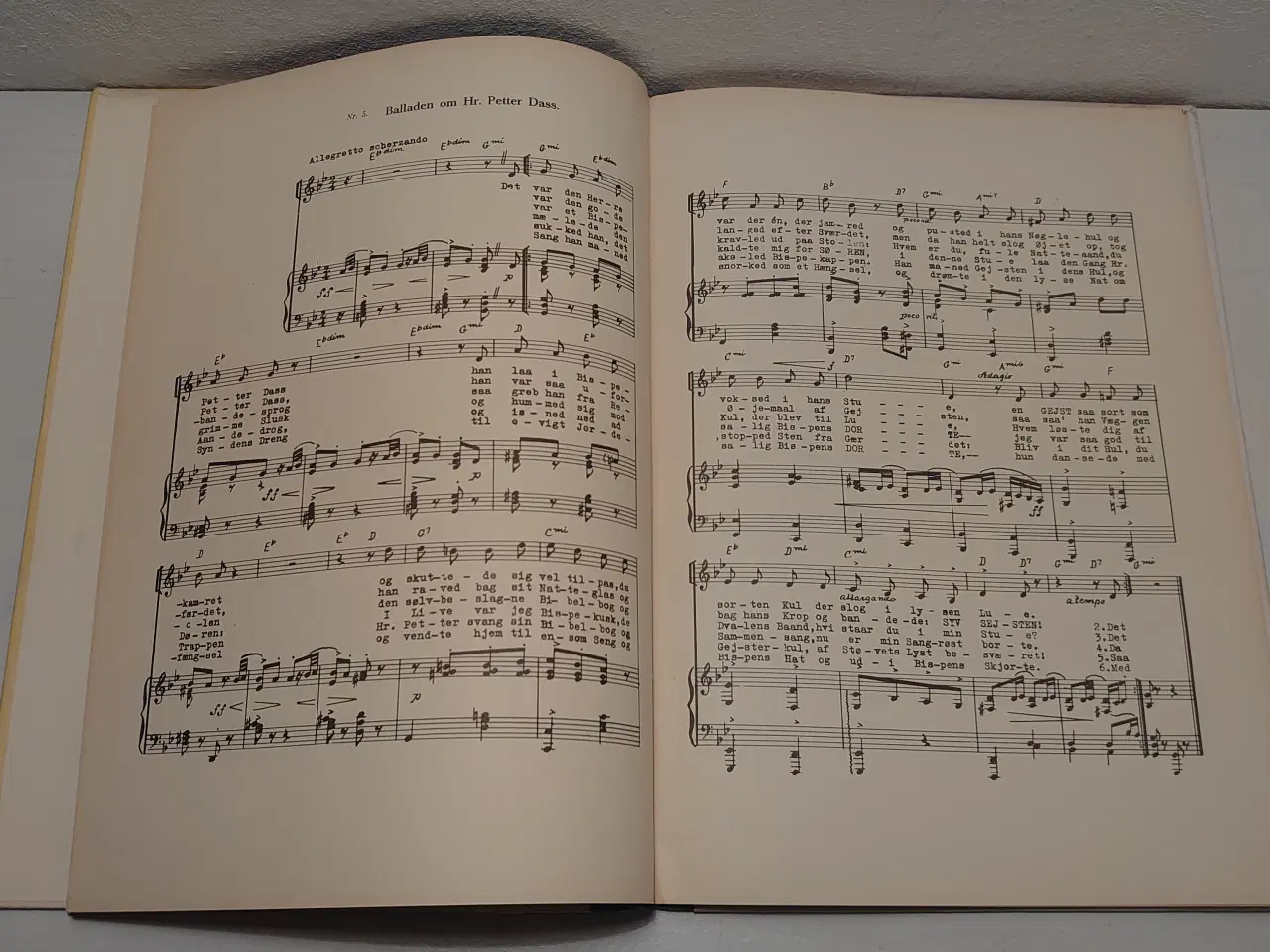 Billede 3 - Aage Berntsen:Ungkarleviser.Musik:Karl Bierring.