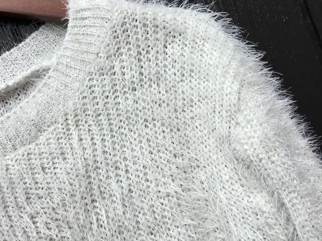 Billede 3 - Flot hvid strik sweater striktrøje str. S/M strikk