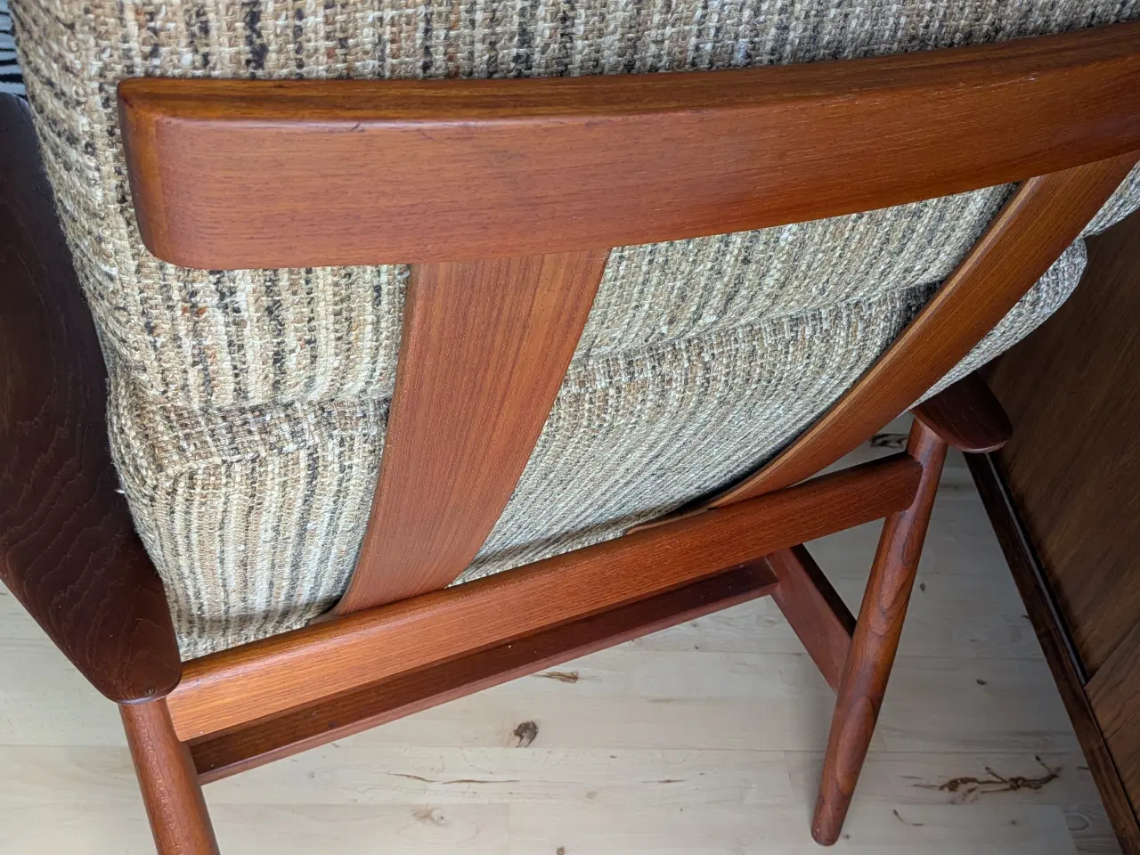 Billede 3 - SJÆLDEN ARK ARNE VODDER HØJ TEAK DESIGN STOL