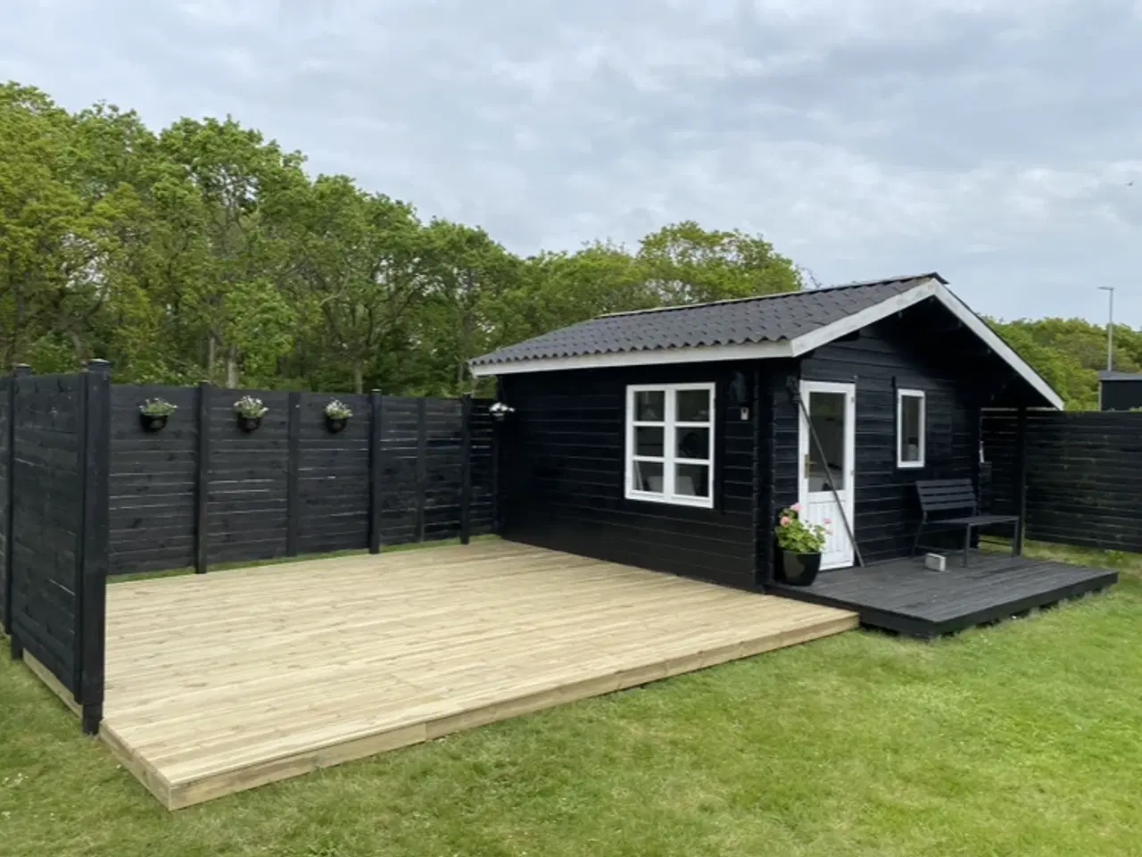 Billede 2 - Kolonihavehus beliggende nær Mindelunden Esbjerg