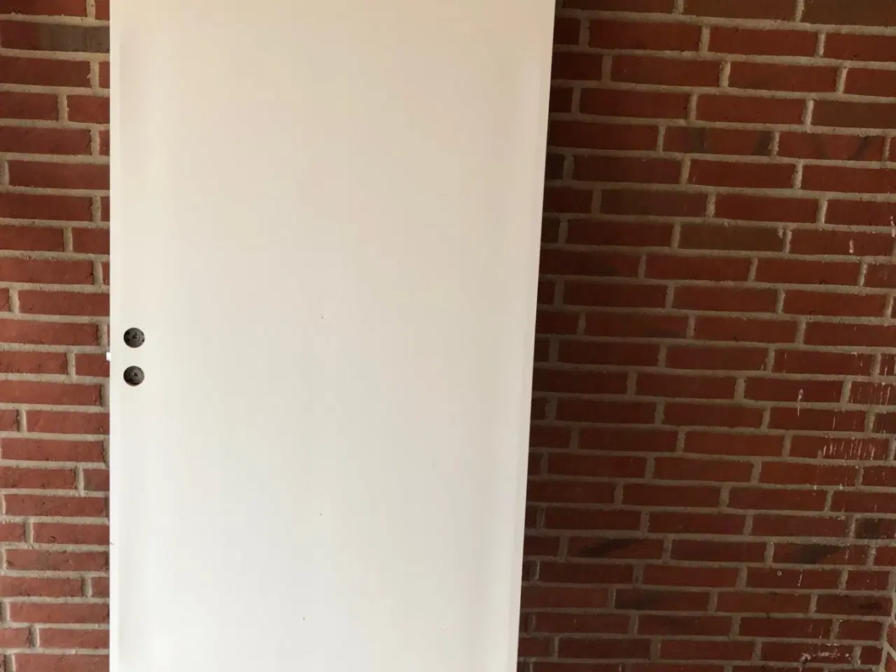 Billede 1 - Dør i original hvid 