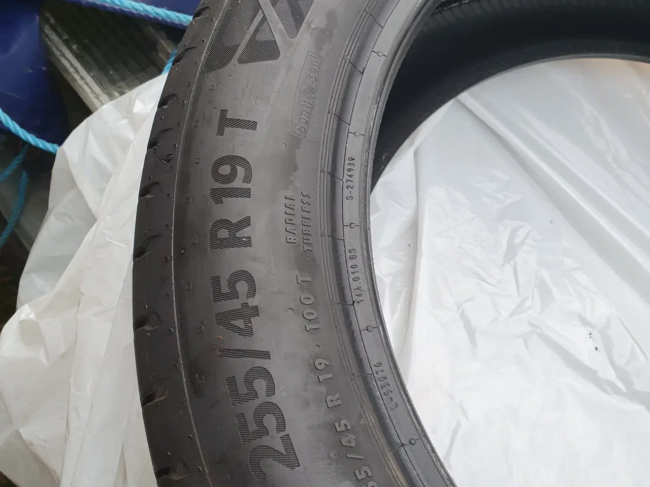 Billede 5 - 4 stk dæk 255/45 R 19 T Contineltal 