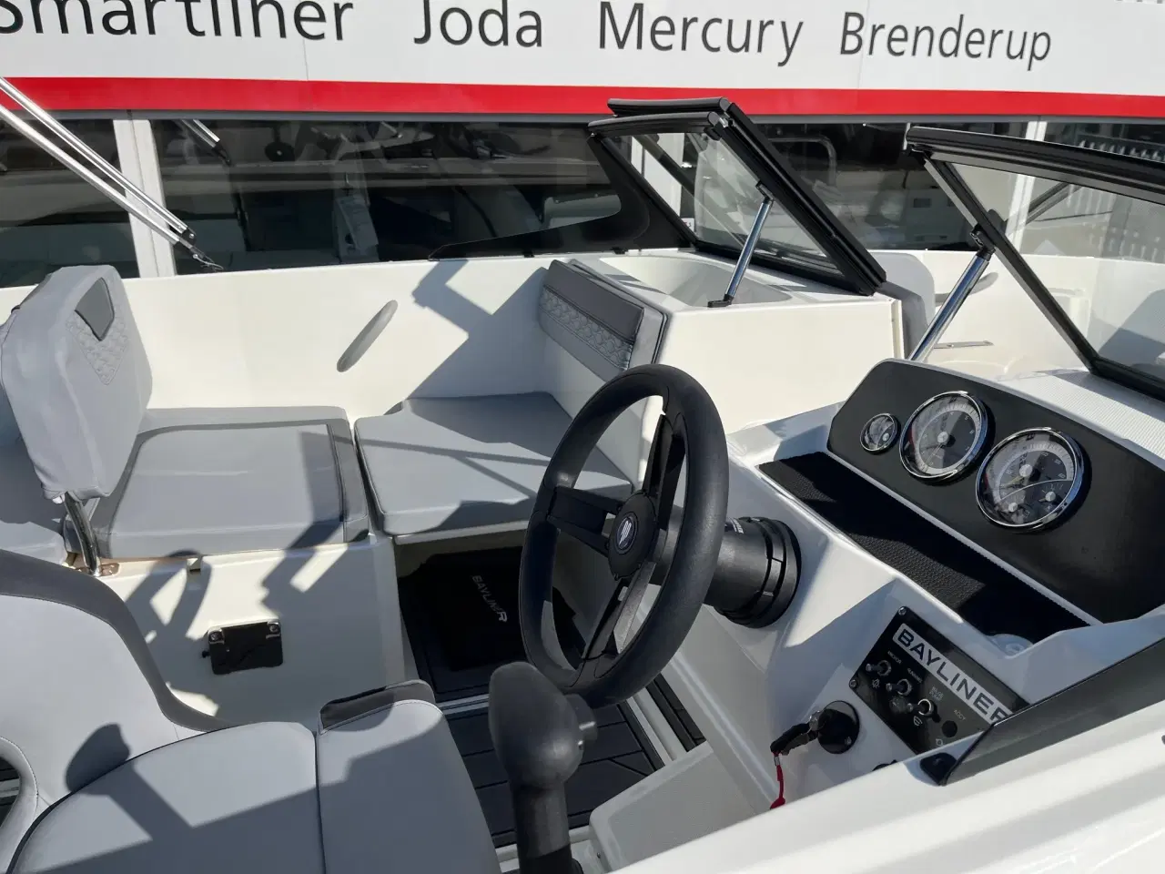 Billede 10 - Bayliner M19 med 115 hk Mercury-EFI XL CT 2,1L - med udstyr - TILBUD