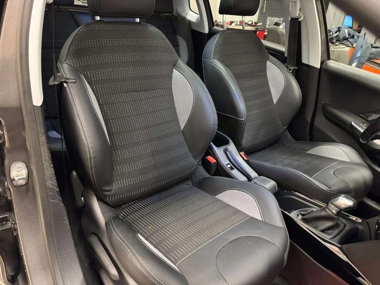 Billede 15 - Peugeot 2008 1,6 BlueHDi 100 Allure Sky