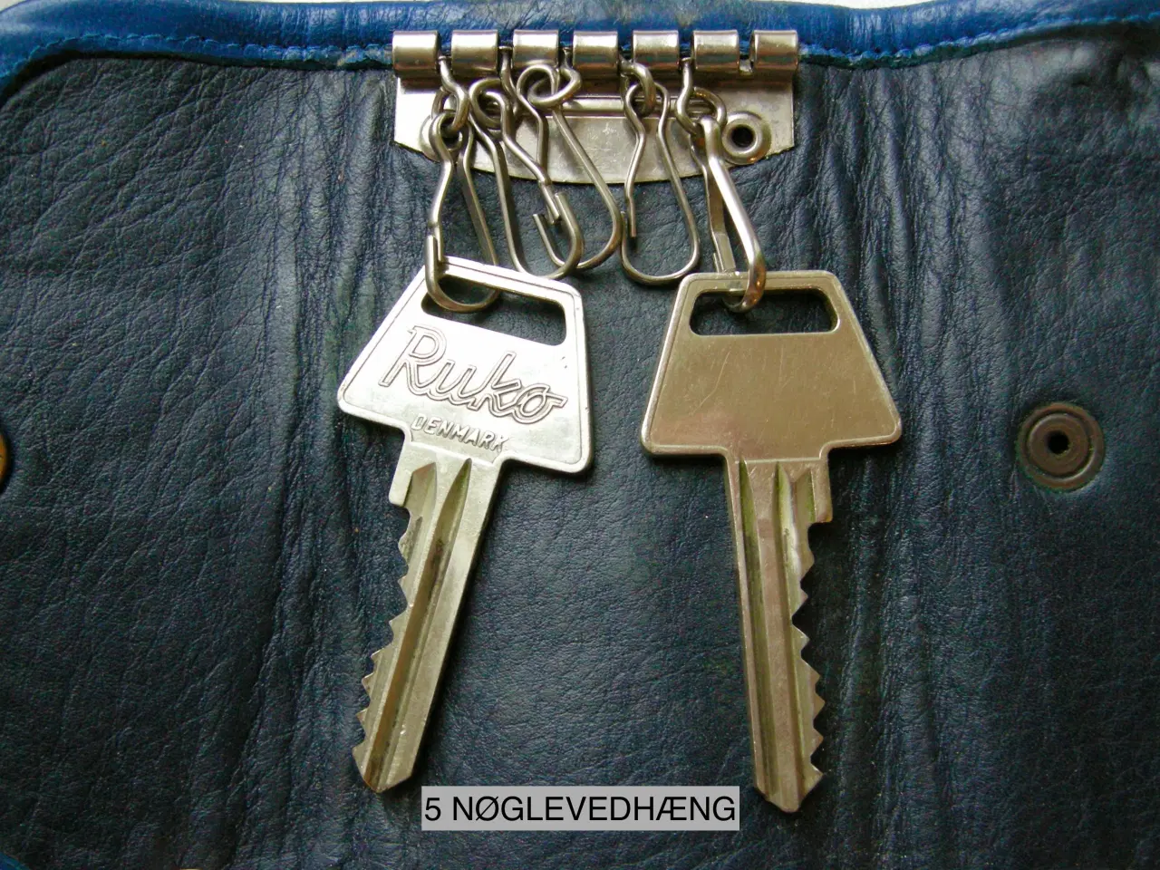 Billede 3 - Håndsyet retro nøgleetui i læder patchwork, Etui