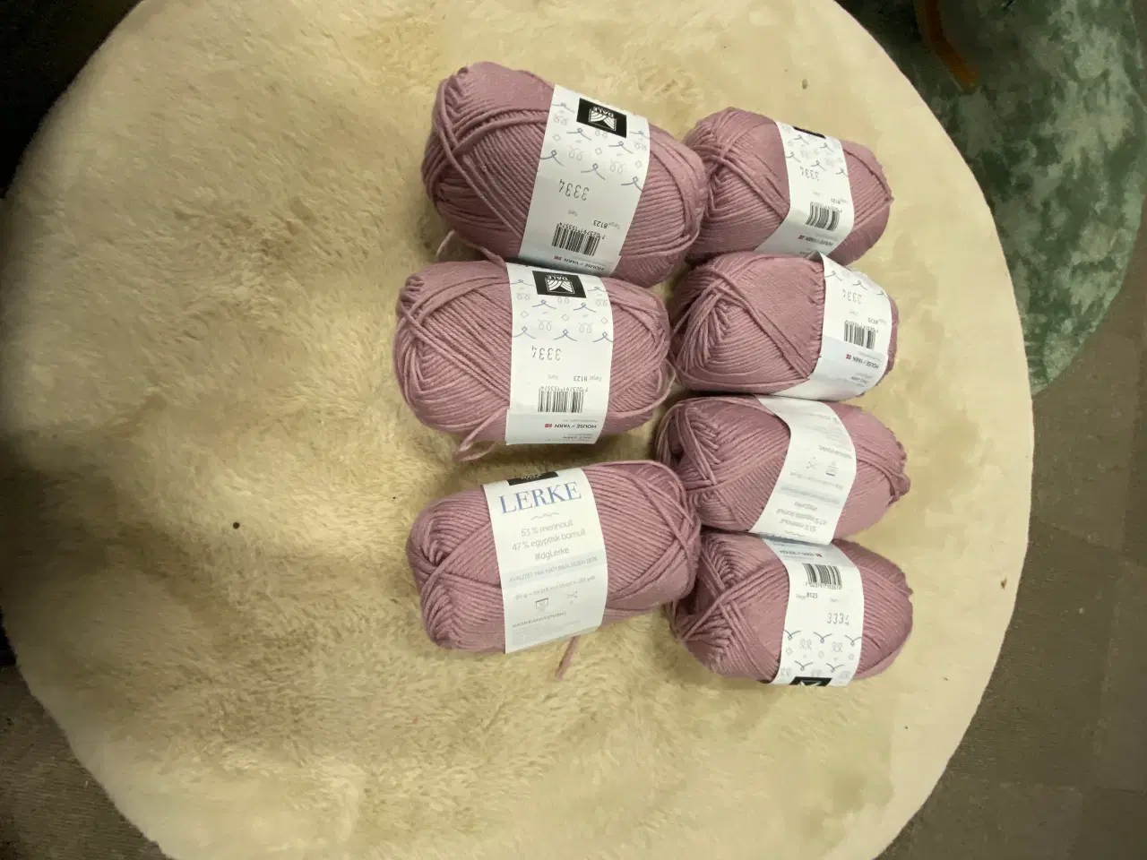 Billede 13 - Lækkert Dale Lerke garn 112 nøgler - 18 farver
