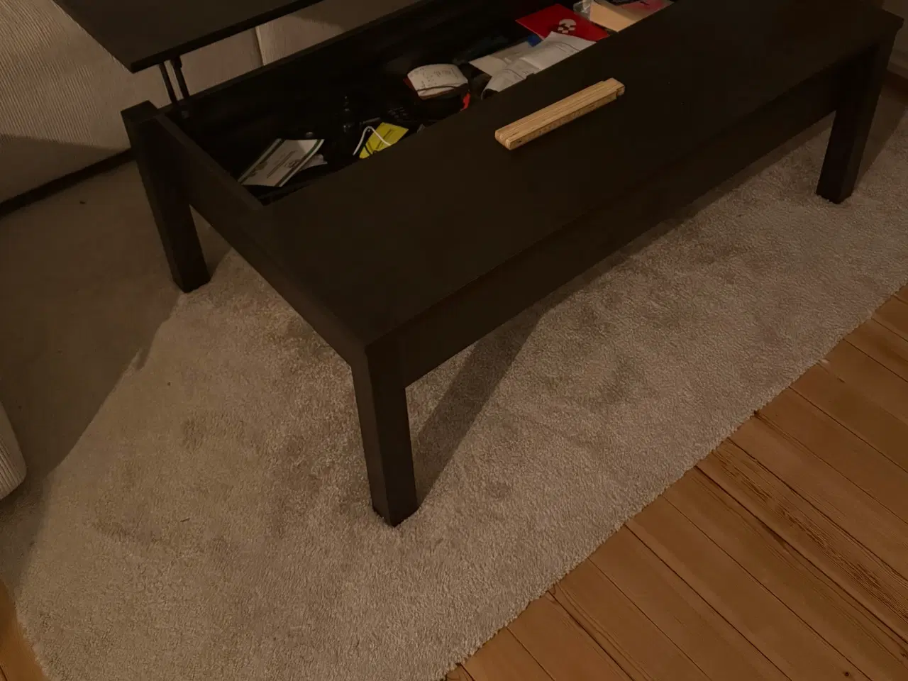 Billede 3 - Sofabord med hæve-/sænkefunktion